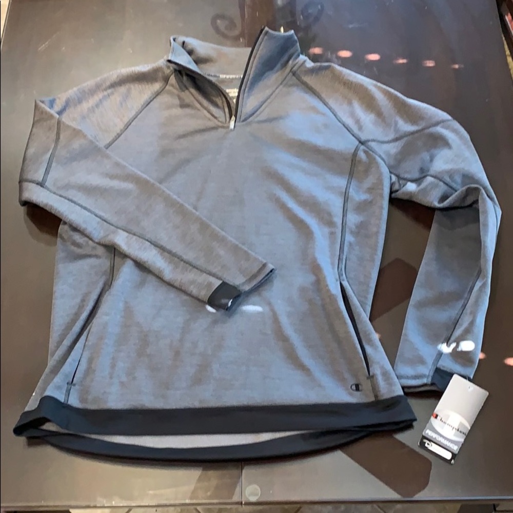 Champion pullover